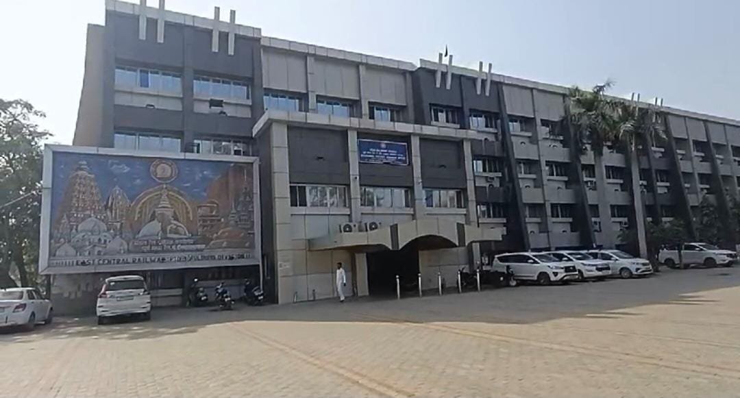 CHANDAULI